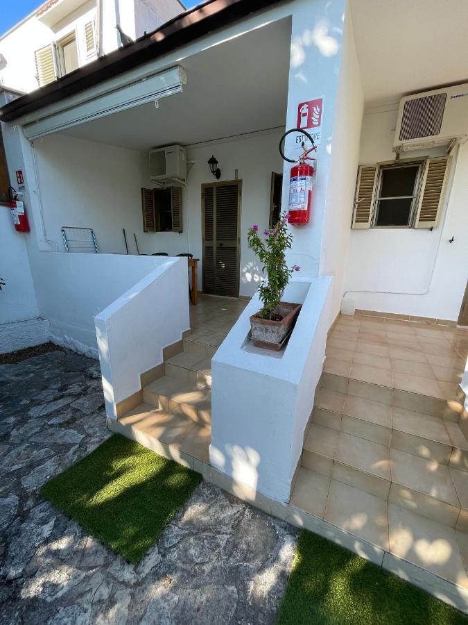 Appartamenti Le Porte Del Gargano Vieste Exteriör bild