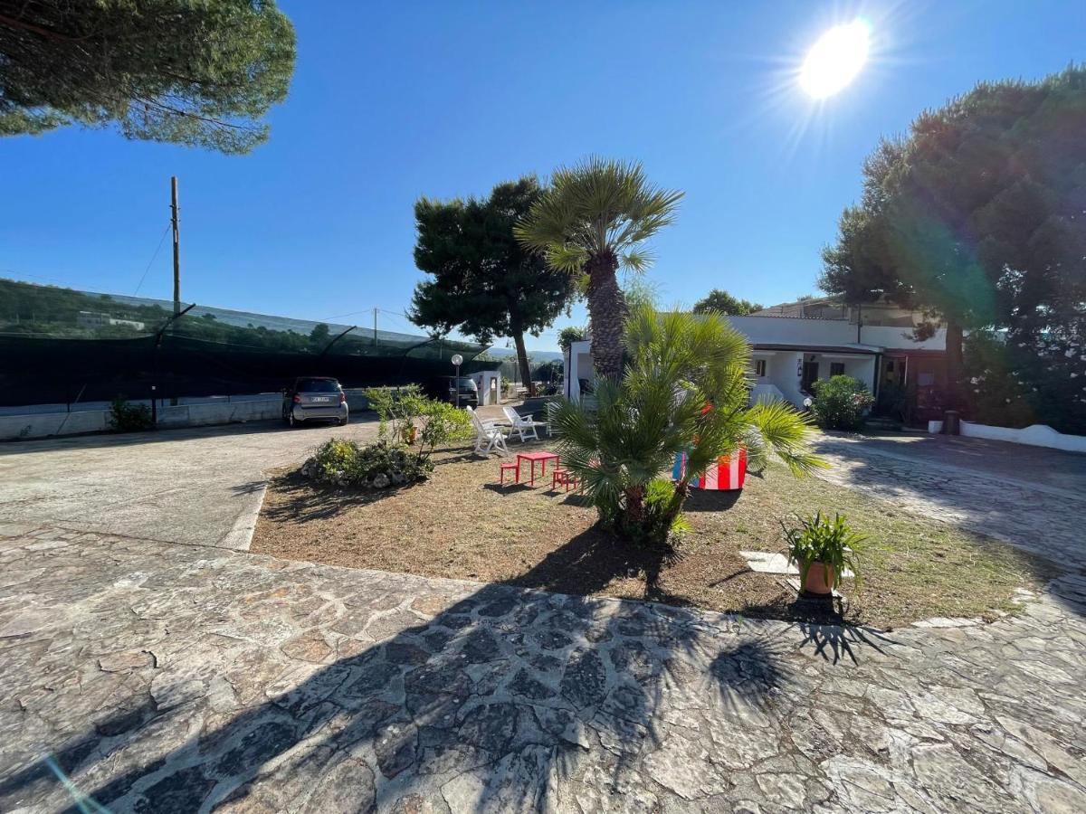 Appartamenti Le Porte Del Gargano Vieste Exteriör bild