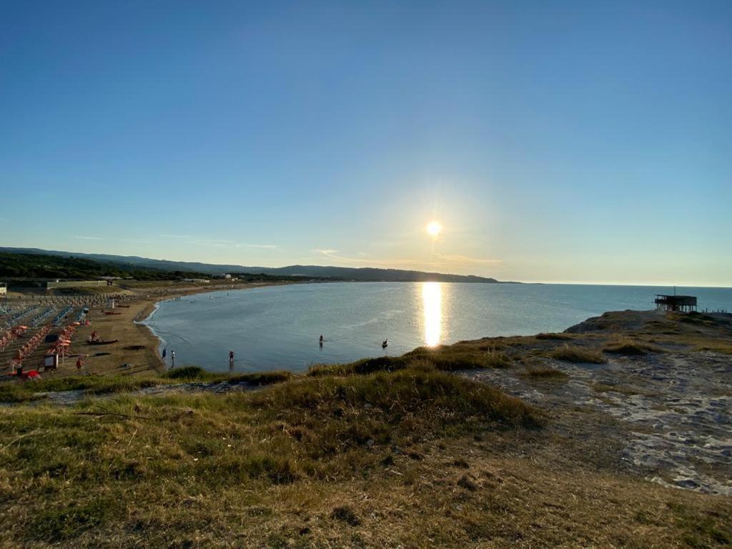 Appartamenti Le Porte Del Gargano Vieste Exteriör bild